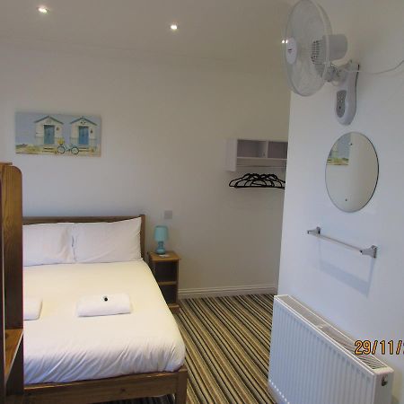 Charlotte Guest House Weymouth Exteriör bild